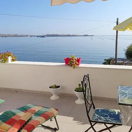 Beautiful In Siracusa With Kitchen